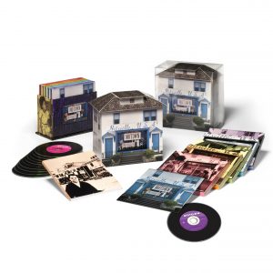 product shot-Motown-The Complete No 1's-SQ