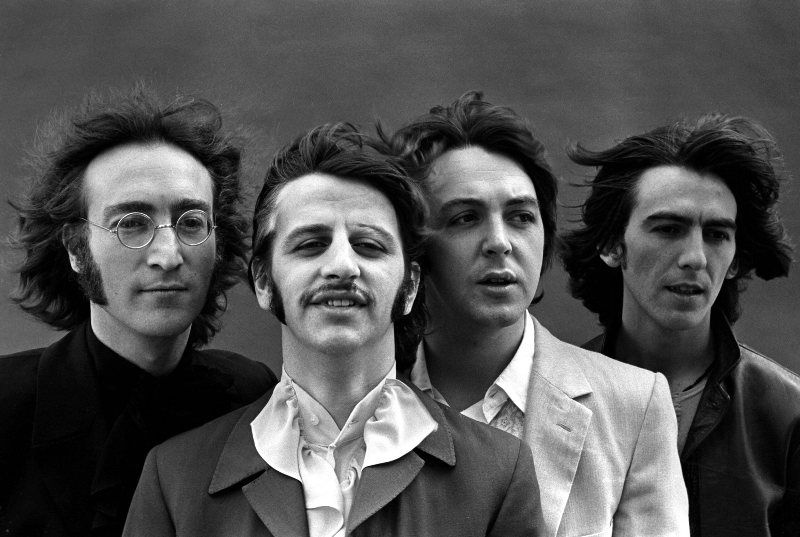 THE-BEATLES-1968-CREDIT-APPLE-CORPS-LTD